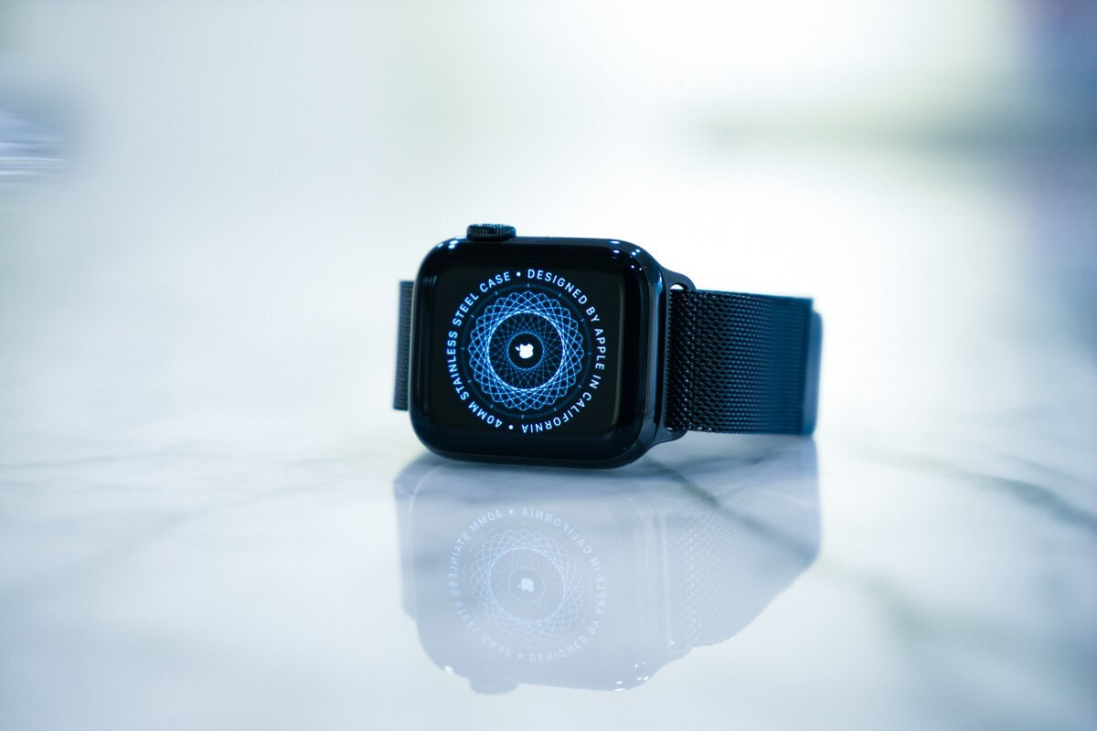 Góra -5 Powody, aby kupić Apple Watch Series 6 na nowy rok