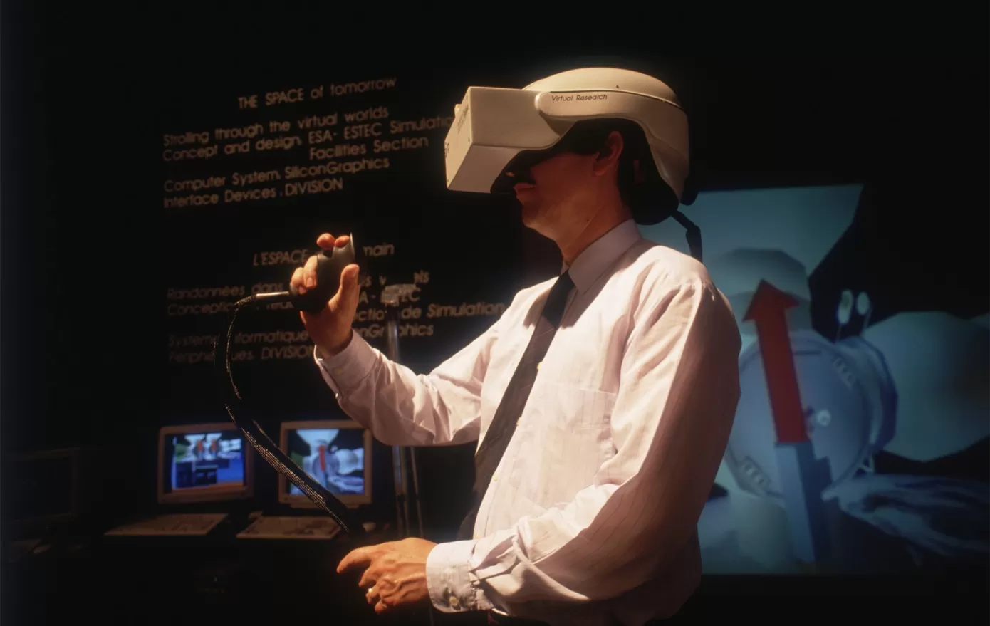 Krótka historia VR i AR: od Virtual Boya do Reality Pro