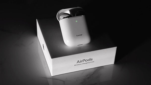 Recenzja wideo Airpods 2 z Ilounge: Co jest lepsze AirPods 1?