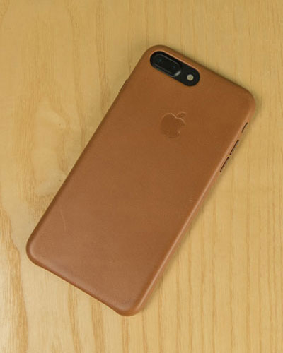 Przegląd skórzany etui Apple Leather Case dla iPhone 7 Plus