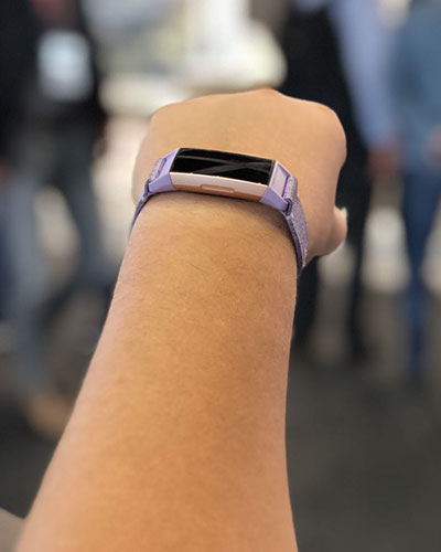 Przegląd Trackera Fitness Fitbit Charge 3