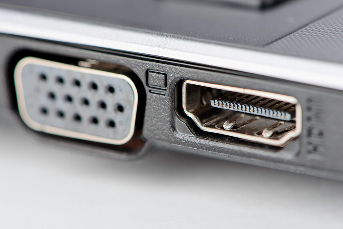 Co jest lepsze Displayport lub HDMI vs VGA i DVI dla właścicieli Mac