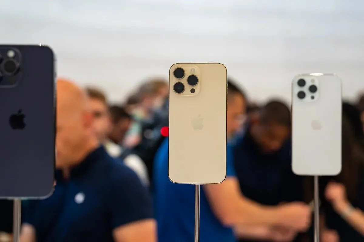 Czy etui na iPhone 13 będą pasować do iPhone 14?