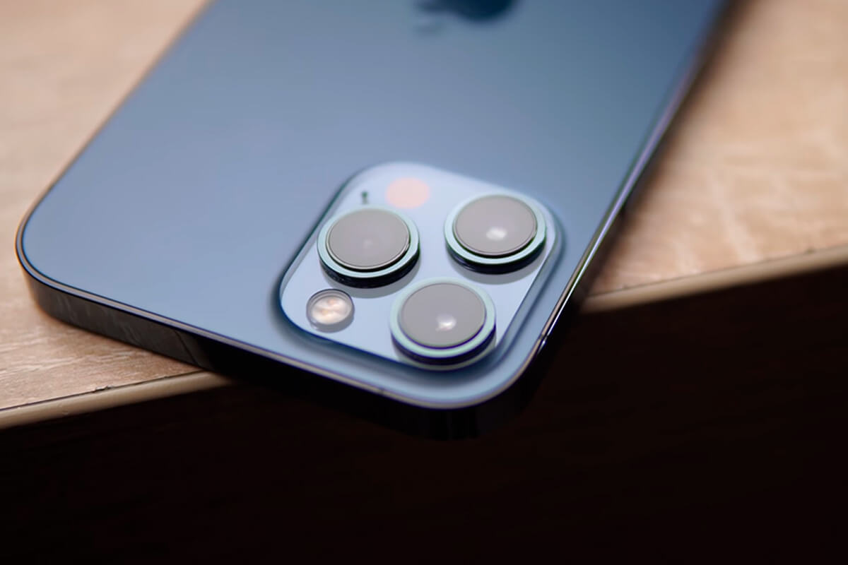 iPhone 1 2 Pro Max - Pełny przegląd po 1 Użyj