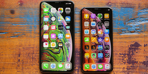 Jaka jest różnica między iPhone XS i iPhone XS max?