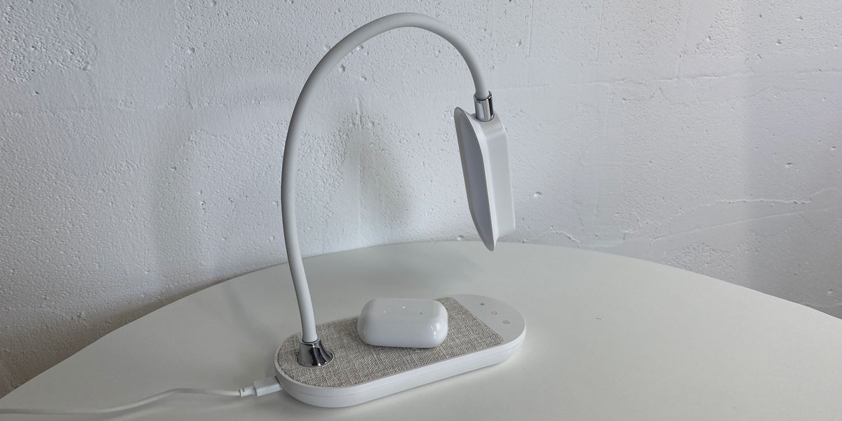 Recenzja lampy stołowej Momax qled Flex Mini Ładowanie bezprzewodowe