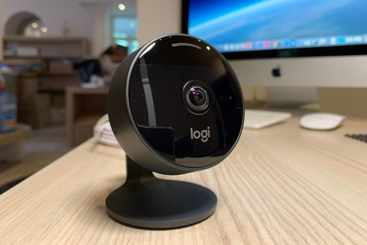 Przegląd kamery Widok koła Logitech Z obsługą homekit