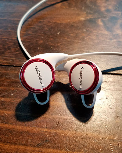 Recenzja bezprzewodowa Bluetooth Słuchawki Spigen R12E