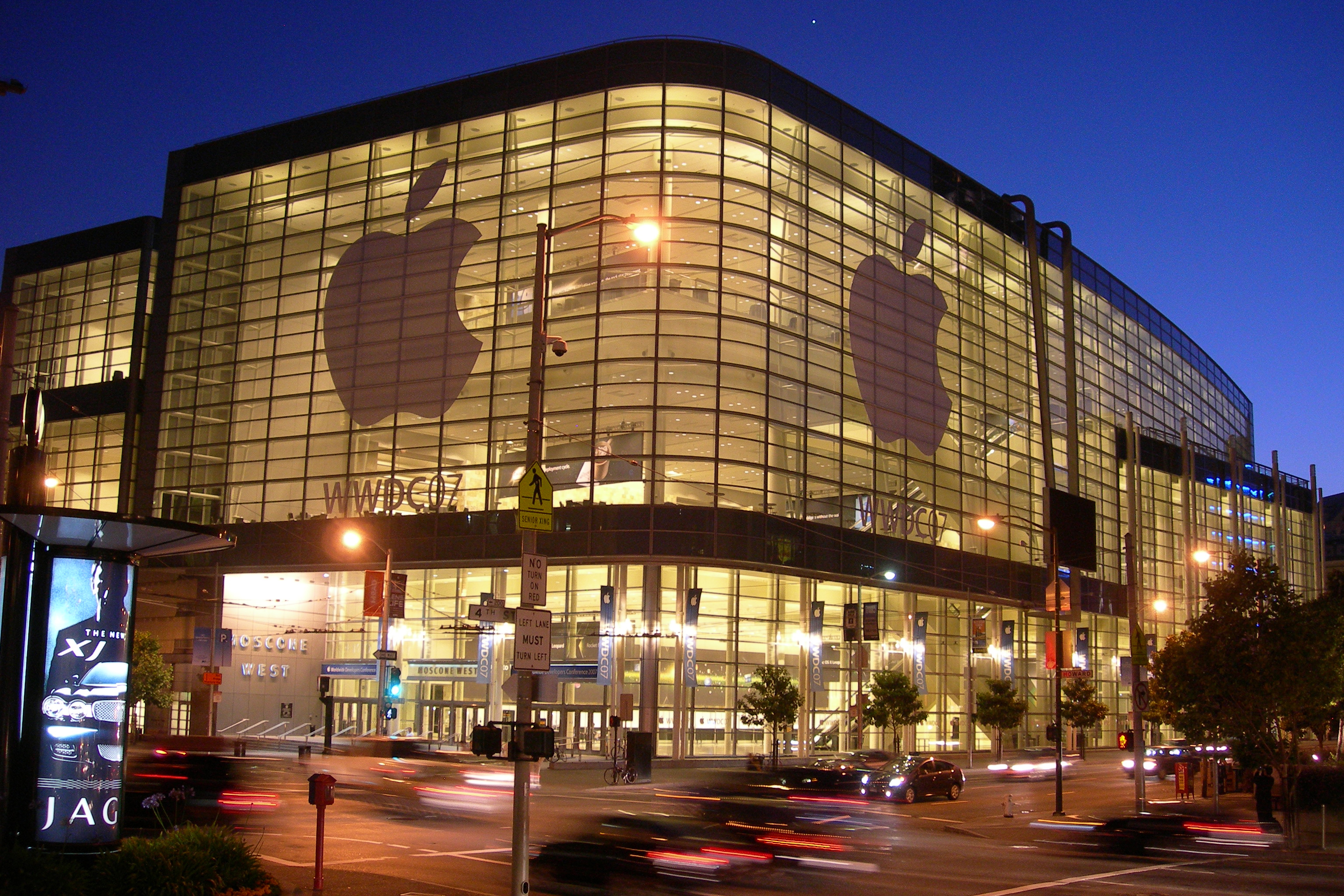 Państwowa Duma Federacji Rosyjskiej przyjął ustawę o obowiązkową instalację oprogramowania rosyjskiego na Apple
