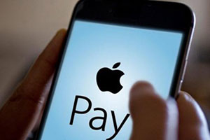 Wreszcie : Apple Pay jest teraz dostępny na Ukrainie !