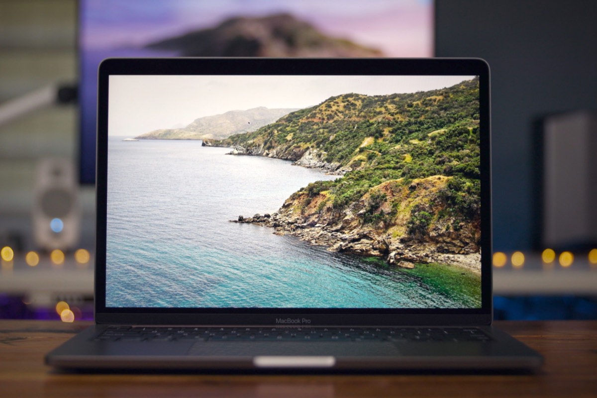 Jabłko pozywane ze względu na problem z wyświetlaczem MacBook Pro
