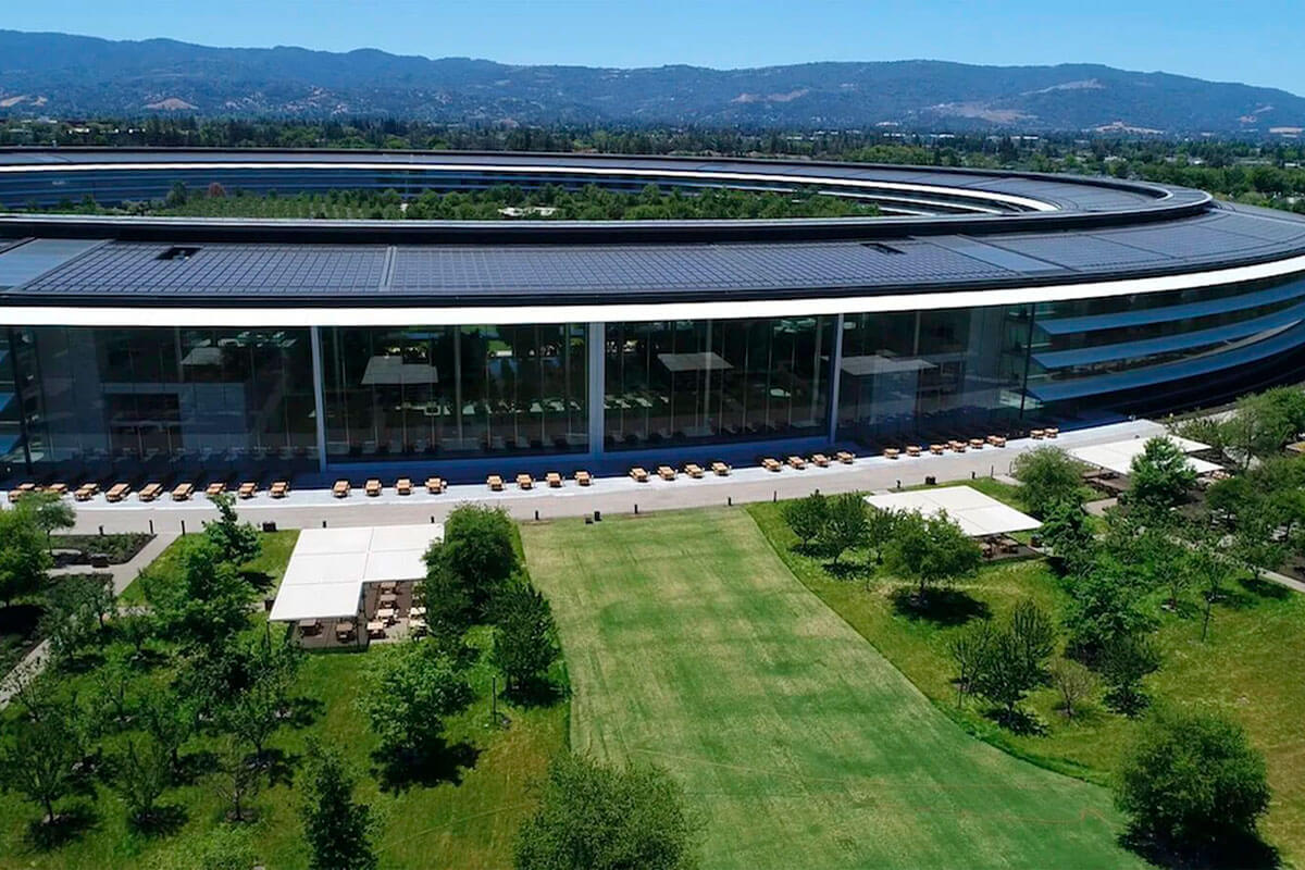 Apple Legisly zabronione jest przeprowadzenie następującej prezentacji