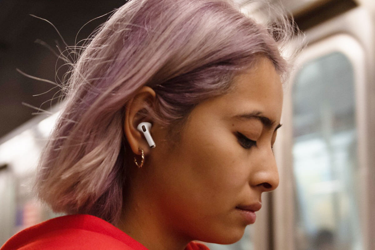Apple Zapobiega testom airpods i jabłko zegarek w swoich sklepach
