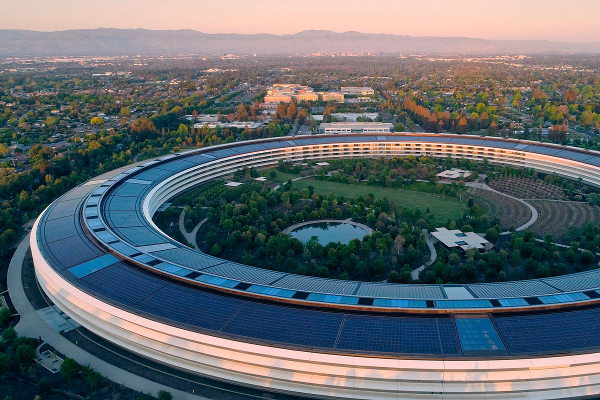 Apple może prowadzić własną wyszukiwarkę w Internecie