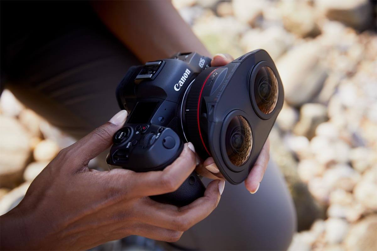 Canon wprowadzono obiektyw do fotografowania VR- treści