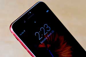 Jak zmienić kolor panelu przednim w produkcie iPhone 7/7 plus (czerwony)?