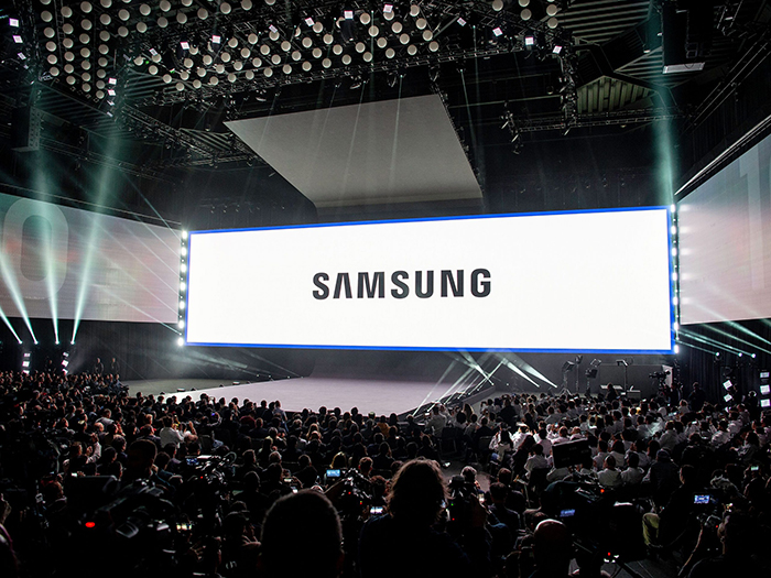 Gdzie obserwować transmisję Samsung rozpakowany 2020