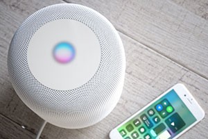 Homepod zarządza urządzeniami domowymi