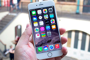 Jak zwolnić pamięć na swoim iPhone?