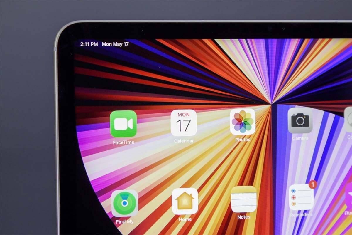 Właściciele nowego iPad pro 12.9 narzekają na światła wyświetlające