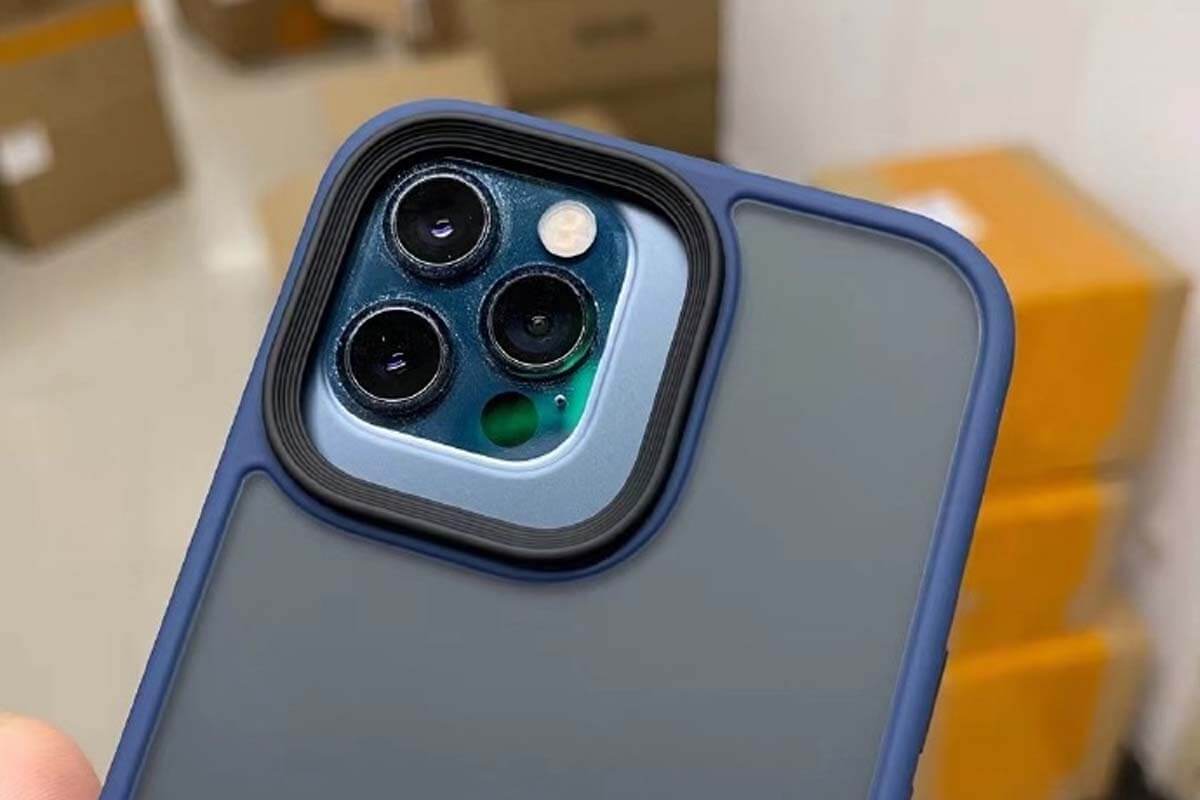 Przypadek na iPhone 13 Pro Light Up Online