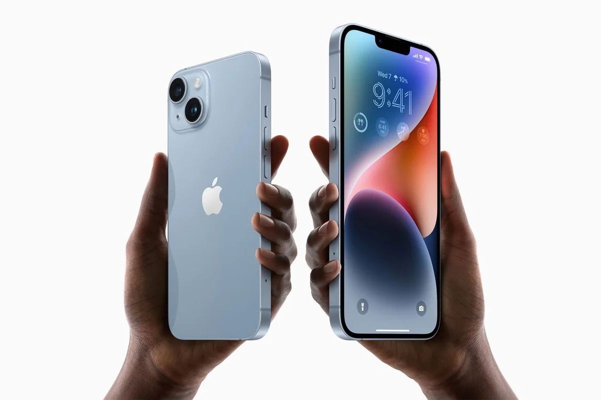 iPhone 14 i iPhone 14 Plus mają zdejmowaną tylną szybę