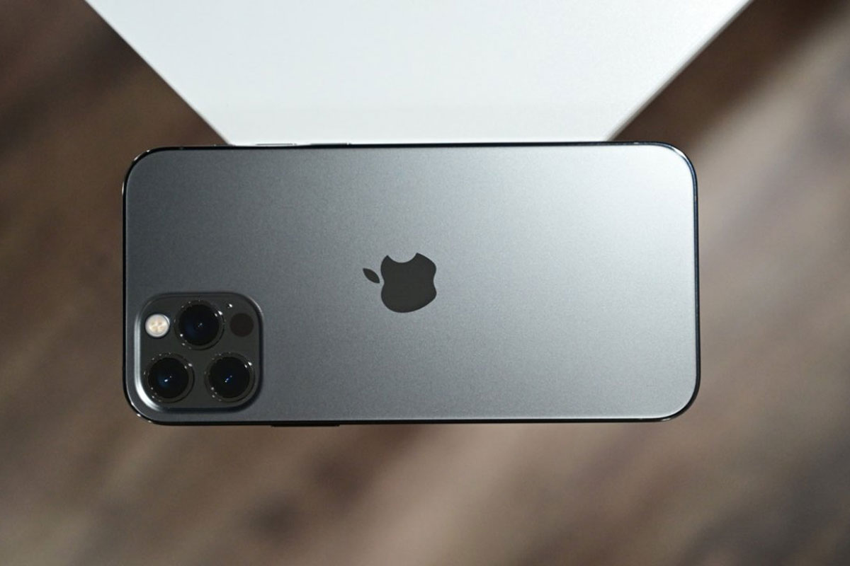 Nowy iPhone będzie mógł ostrzec o migającej baterii