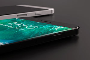 Koncepcja iPhone 8 z obudową ze stali nierdzewnej i zakrzywionego szkła