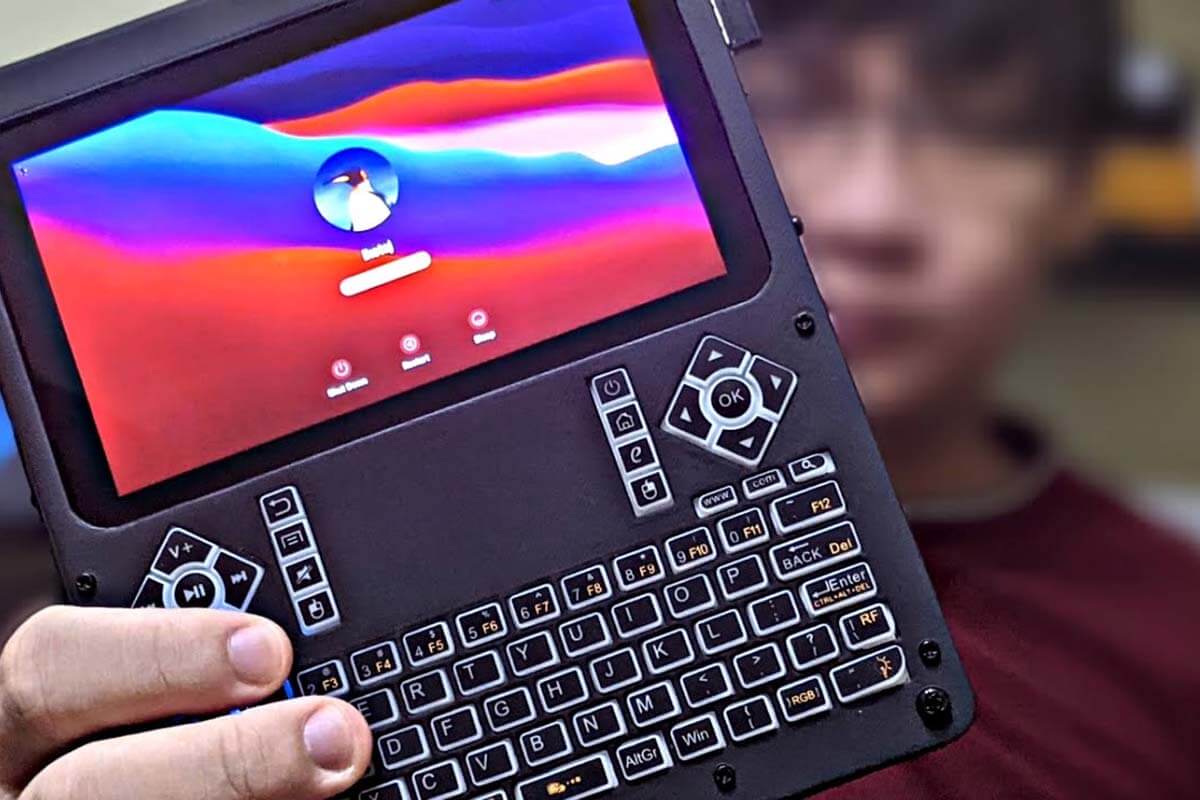 Entuzjast stworzył mini-komputer na MacOS