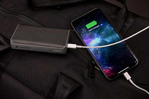 MOPHIE Ogłoszono nowe szybkie baterie zewnętrzne dla iPhone / iPad