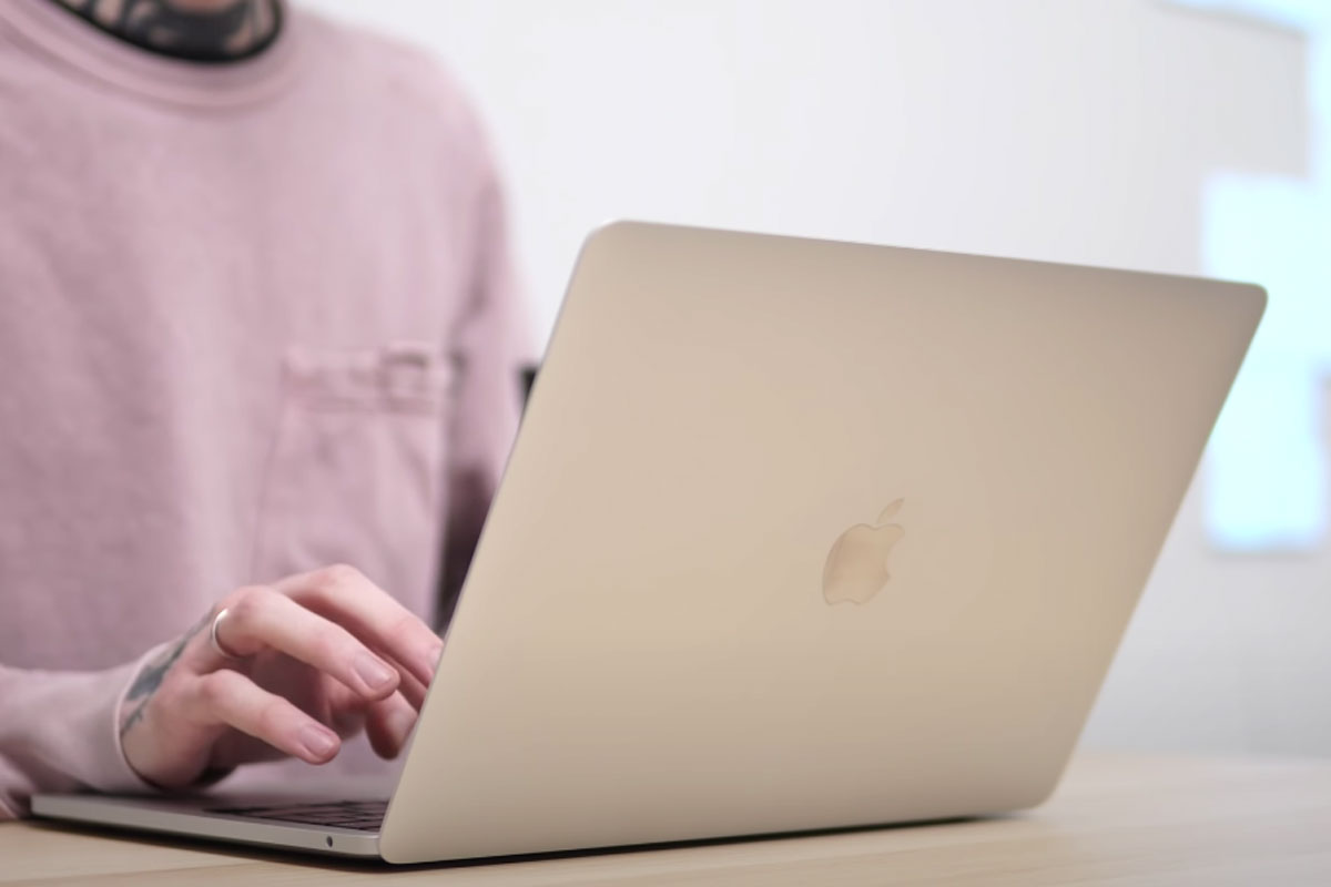 Aktualizacja MacOS Big Sur 11.3 na Mac M1 dodaje emulację joysticka