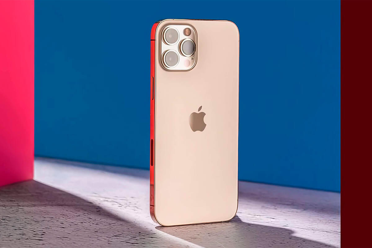 Nowy iPhone otrzyma flash z automatycznym rozpraszaniem światła