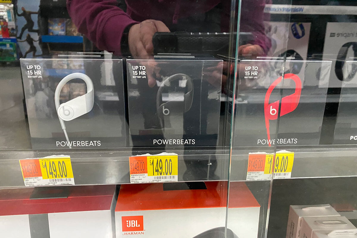 Nowe PowerBeats 4 pojawiły się na półkach do ogłoszenia Apple