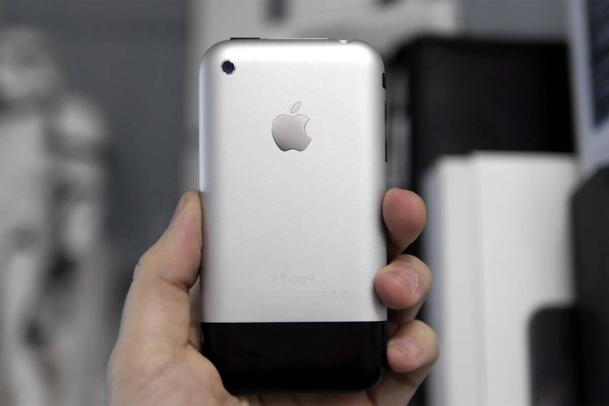 iPhone 2g Obrócił 14