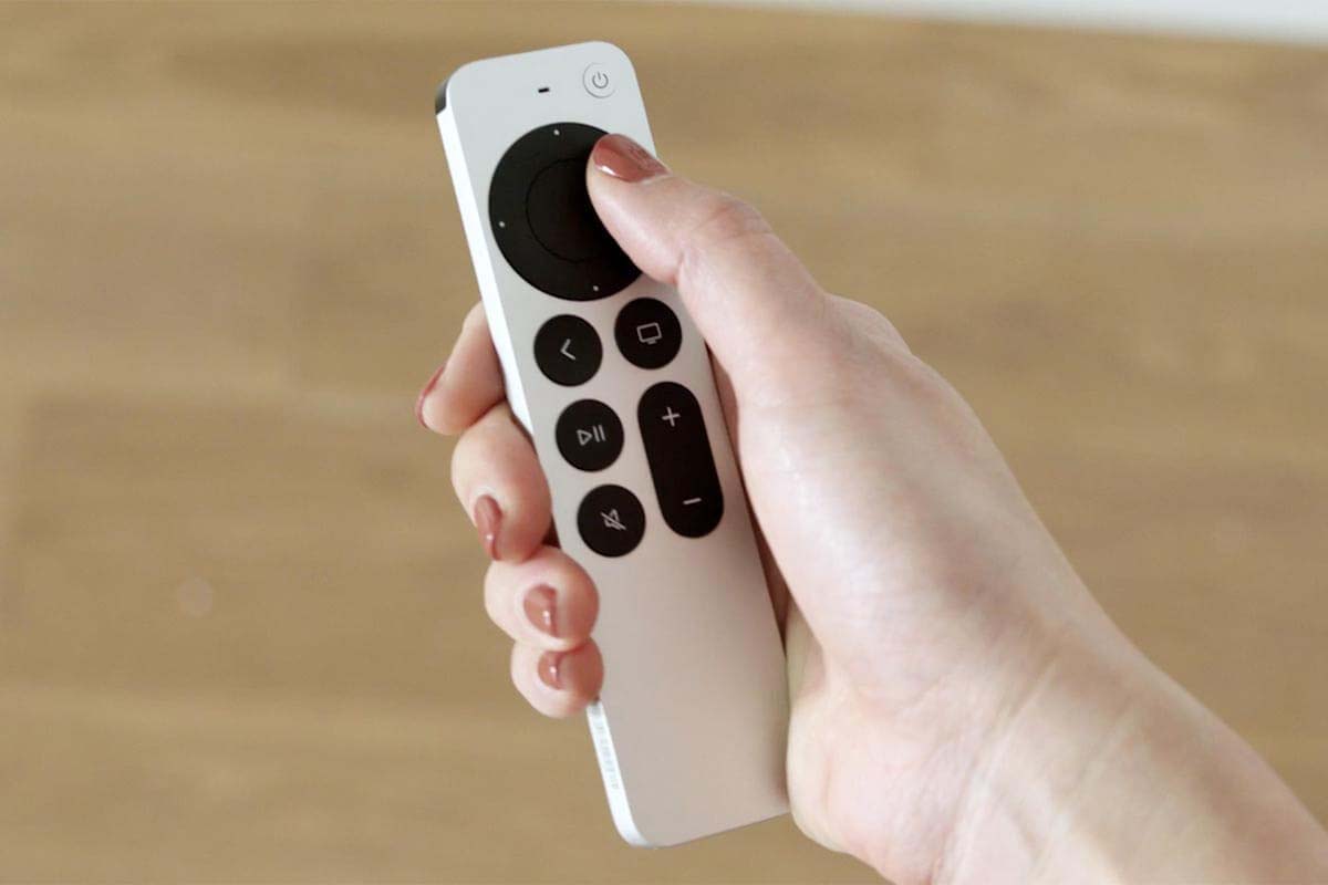 Użytkownicy narzekają na nowe zdalne Siri Remote