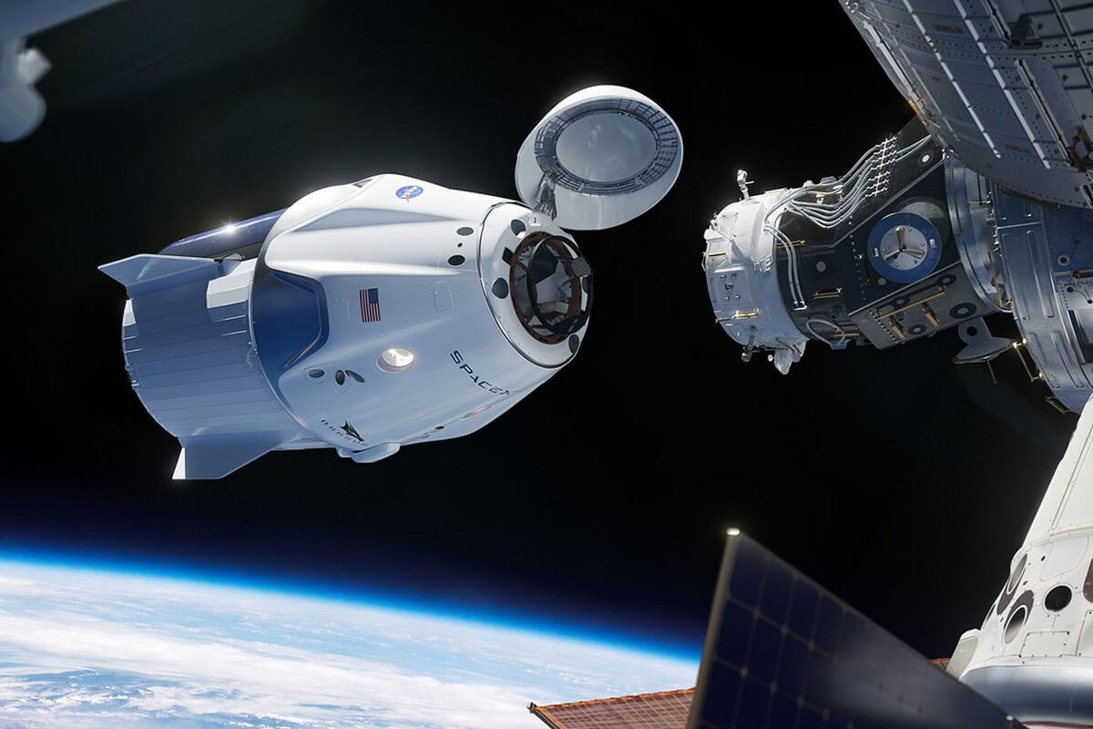 Space X Wydany symulator sterowania Dragon Crew