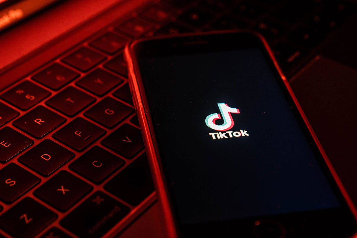 Tiktok Obraca się w YouTube