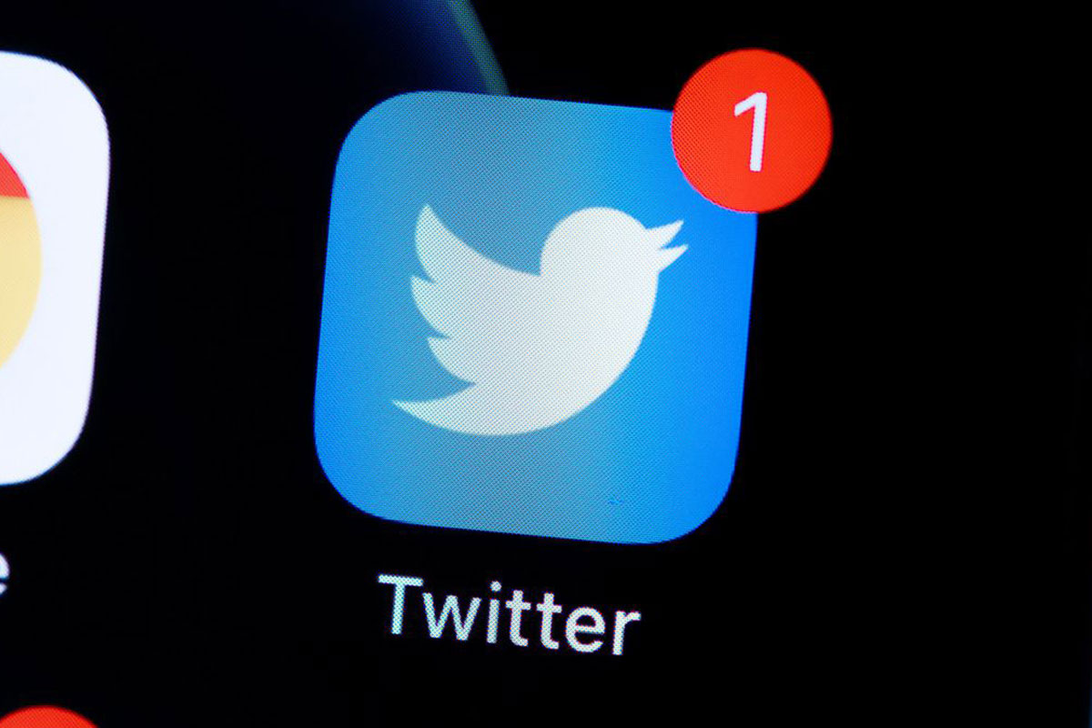 Subskrybuj Twitter Blue z nowymi tematami i anulowaniem tweetów
